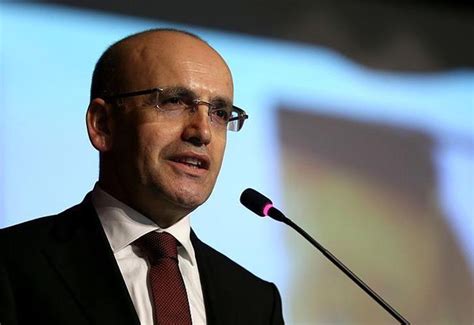 Hazine ve Maliye Bakanı Mehmet Şimşek: 200’ün üzerinde yatırımcı ve finans dünyası temsilcisine ülkemizdeki yatırım fırsatlarını anlattık